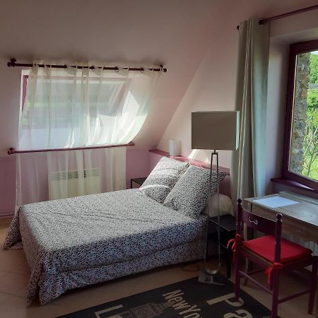 La Grange Des Lisieres Bed and Breakfast Rouvres  Buitenkant foto